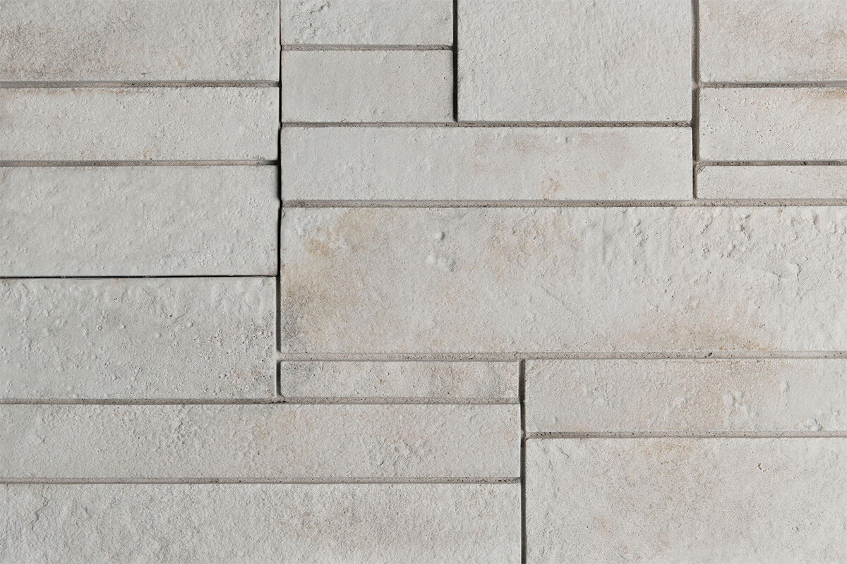 Calacatta Urbana Travertine 2025 Swatch_
